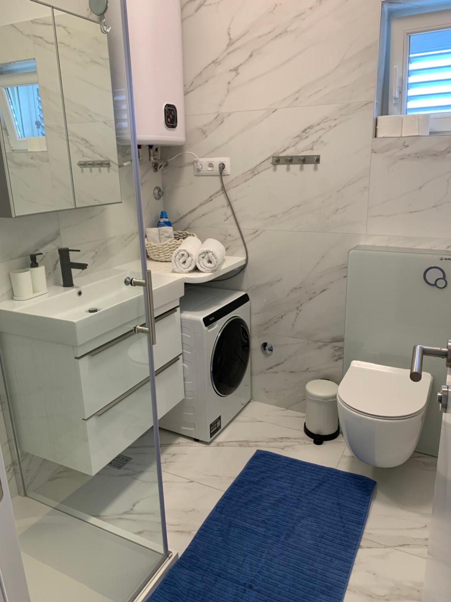 Deluxe Suites Anna Vodice Exterior photo